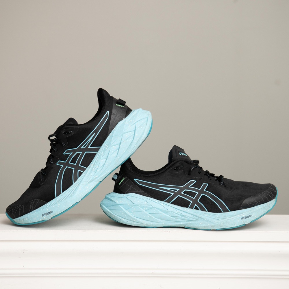 ASICS Novablast 4 Running Shoes Sz 12 Cushion Comfort Athleisure Performance Gym
